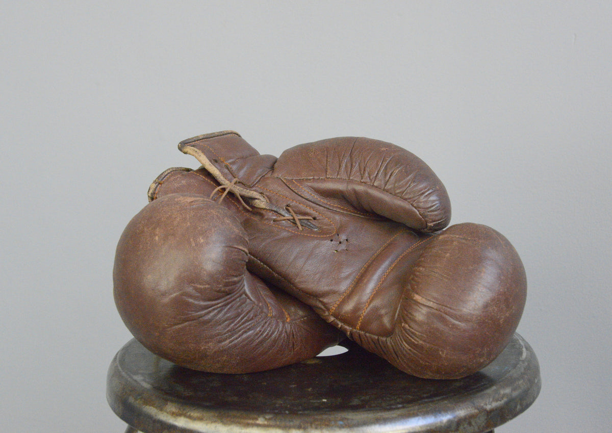 Leather And Horsehair Boxing Gloves Circa 1950s Otto's Antiques